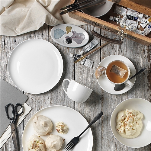 Canvas White Teacup & Saucer