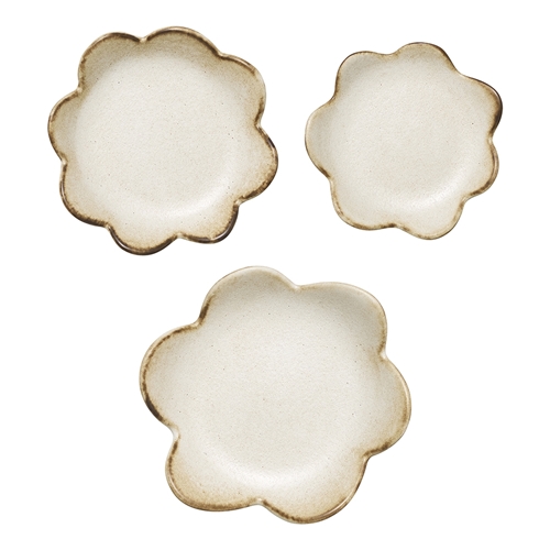Ecology Cecile Set of 3 Flower Plates